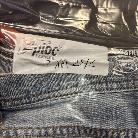 Free People Distressed Blue Jean Shorts Sz 29 - Picture 5 of 5